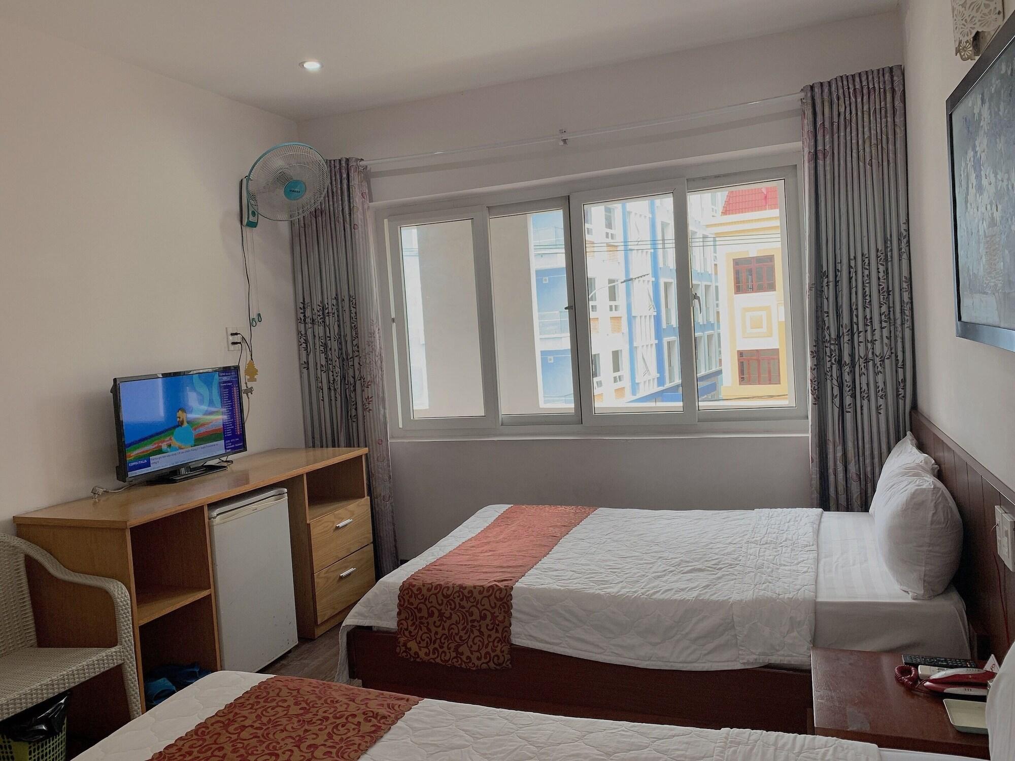 Ha Thanh Hotel Nha Trang Extérieur photo