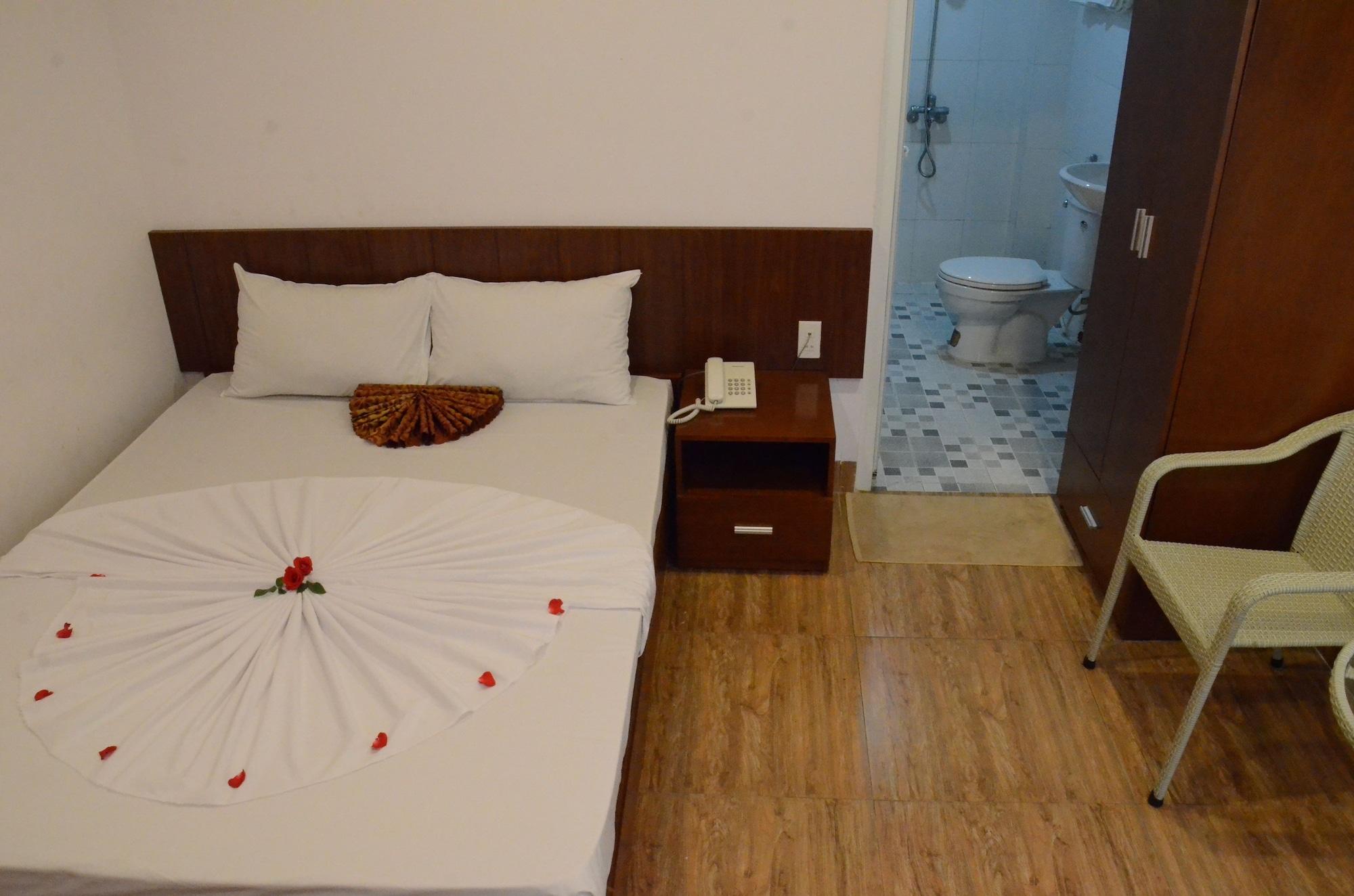 Ha Thanh Hotel Nha Trang Extérieur photo